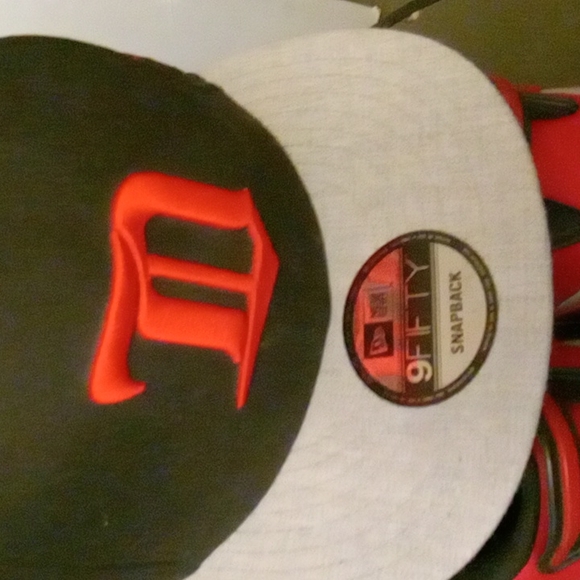 Jordan dub zero with matching snapback D hat - Picture 6 of 6